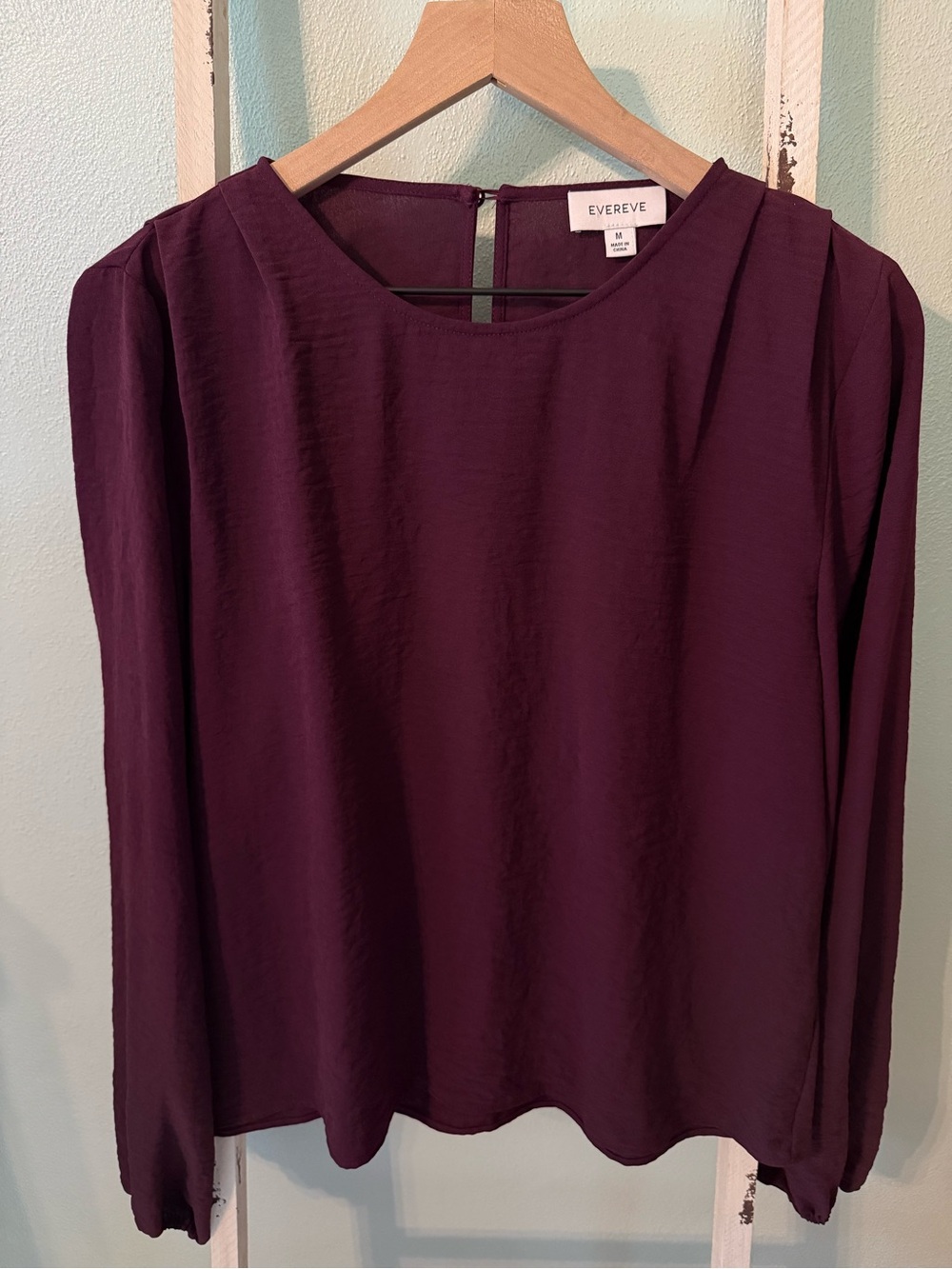 Evereve Long-Sleeve Crew Neck Blouse Maroon Purple Textured Size M